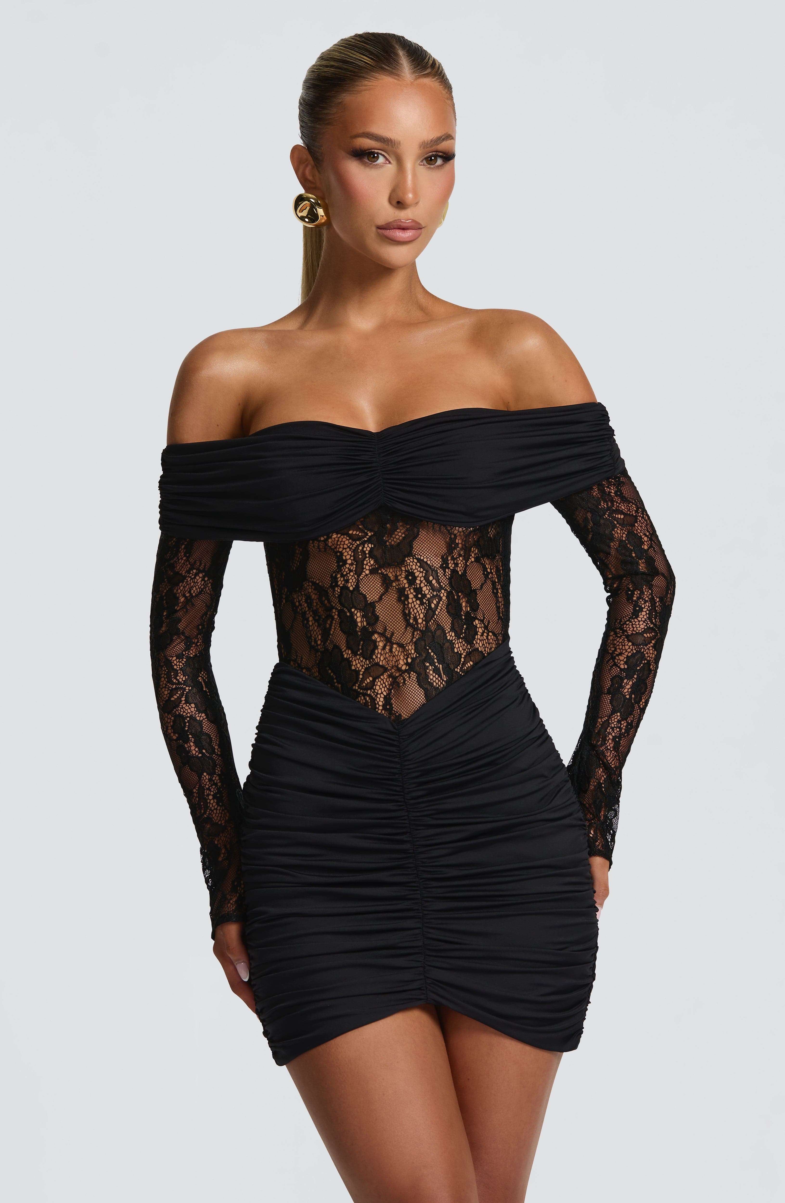 Sukienka mini Sauline – czarna