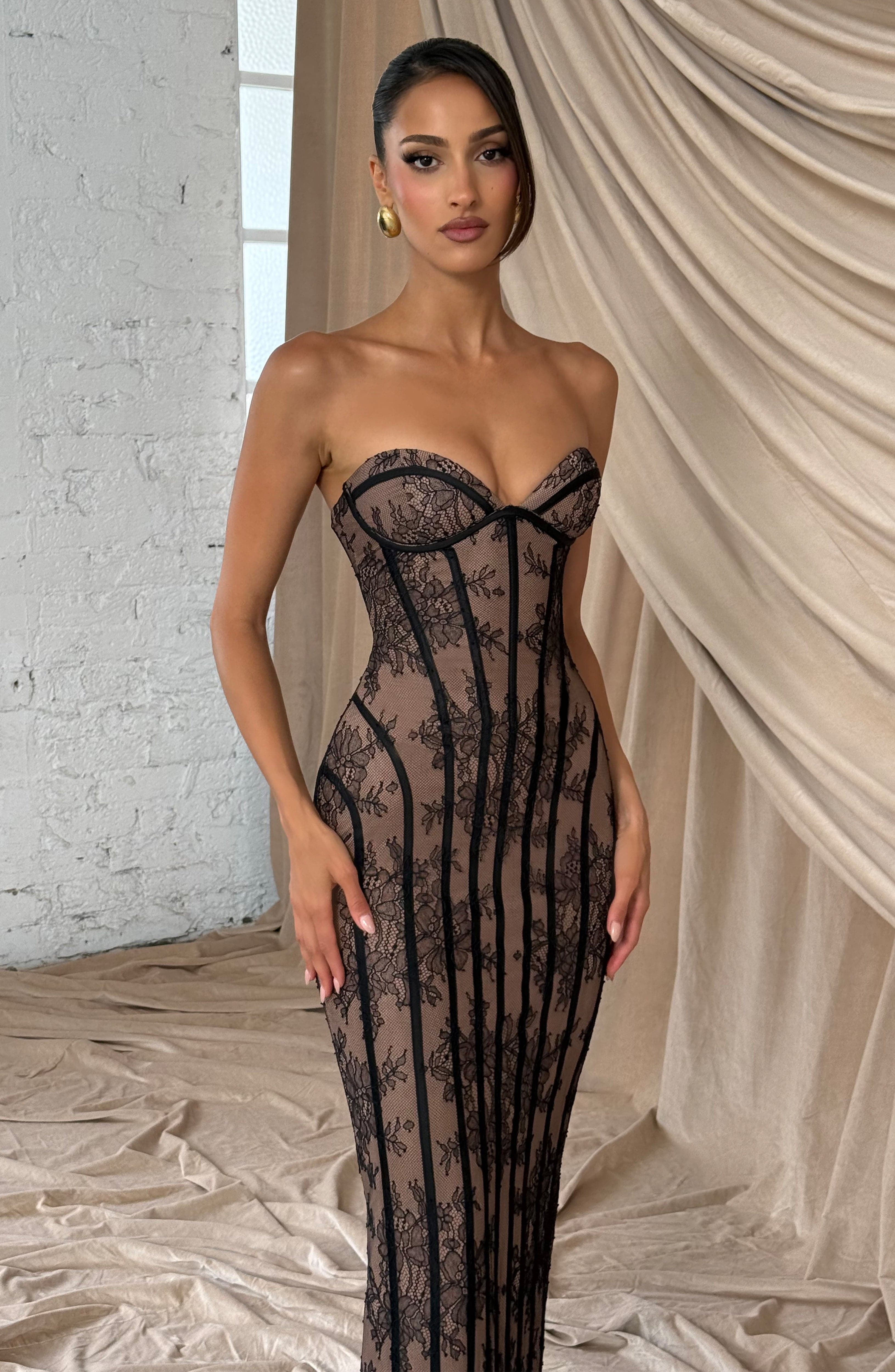 Sukienka maxi Sian – modelująca sylwetkę